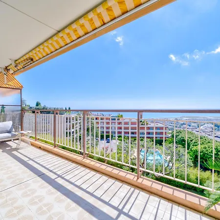 Vue Parking Clim Apartment Nice