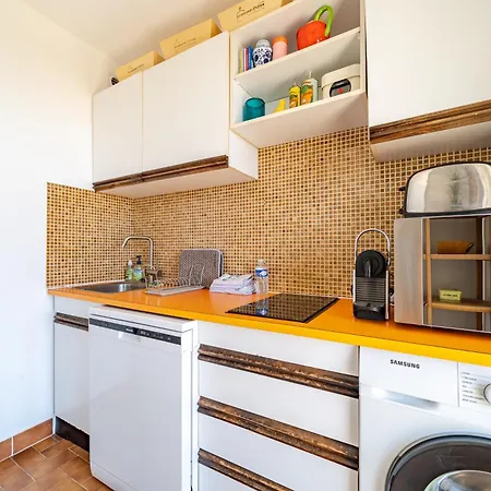 Vue Parking Clim Apartment *